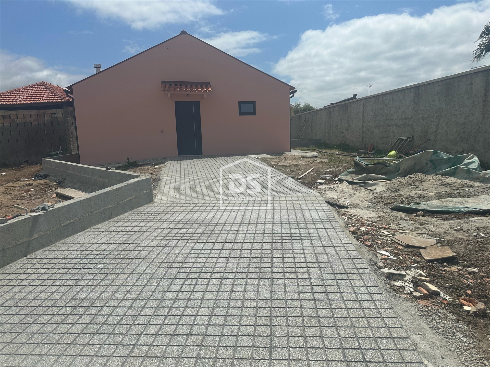 Semi-detached house T2